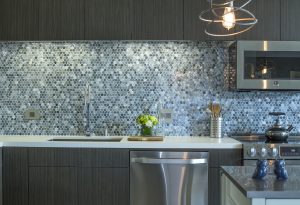 Mutfak Tezgah Arası Cam Mozaik